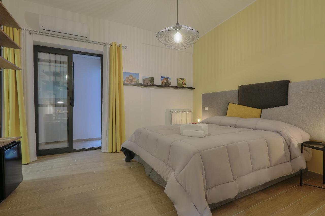 Meridiana Bed and breakfast 2*
